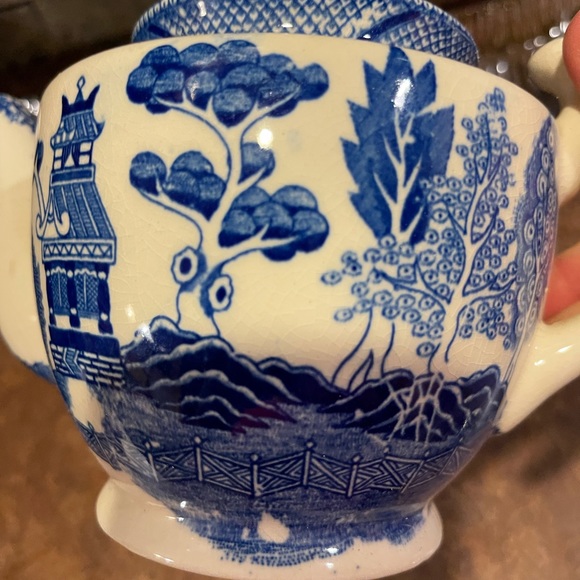 Blue Willow vintage Teapot no lid excellent cond! - Picture 7 of 10